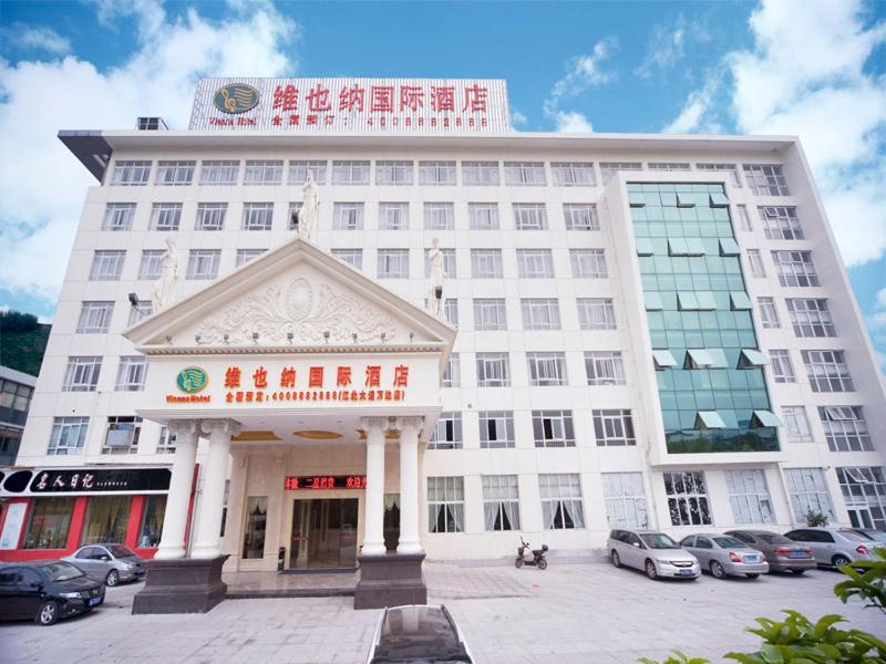 Vienna International Hotel Ningbo Wanda Luaran gambar